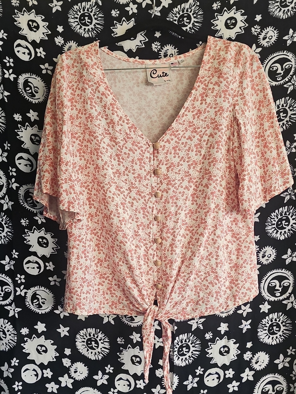 Pink Floral Button-Front Tie Hem Top